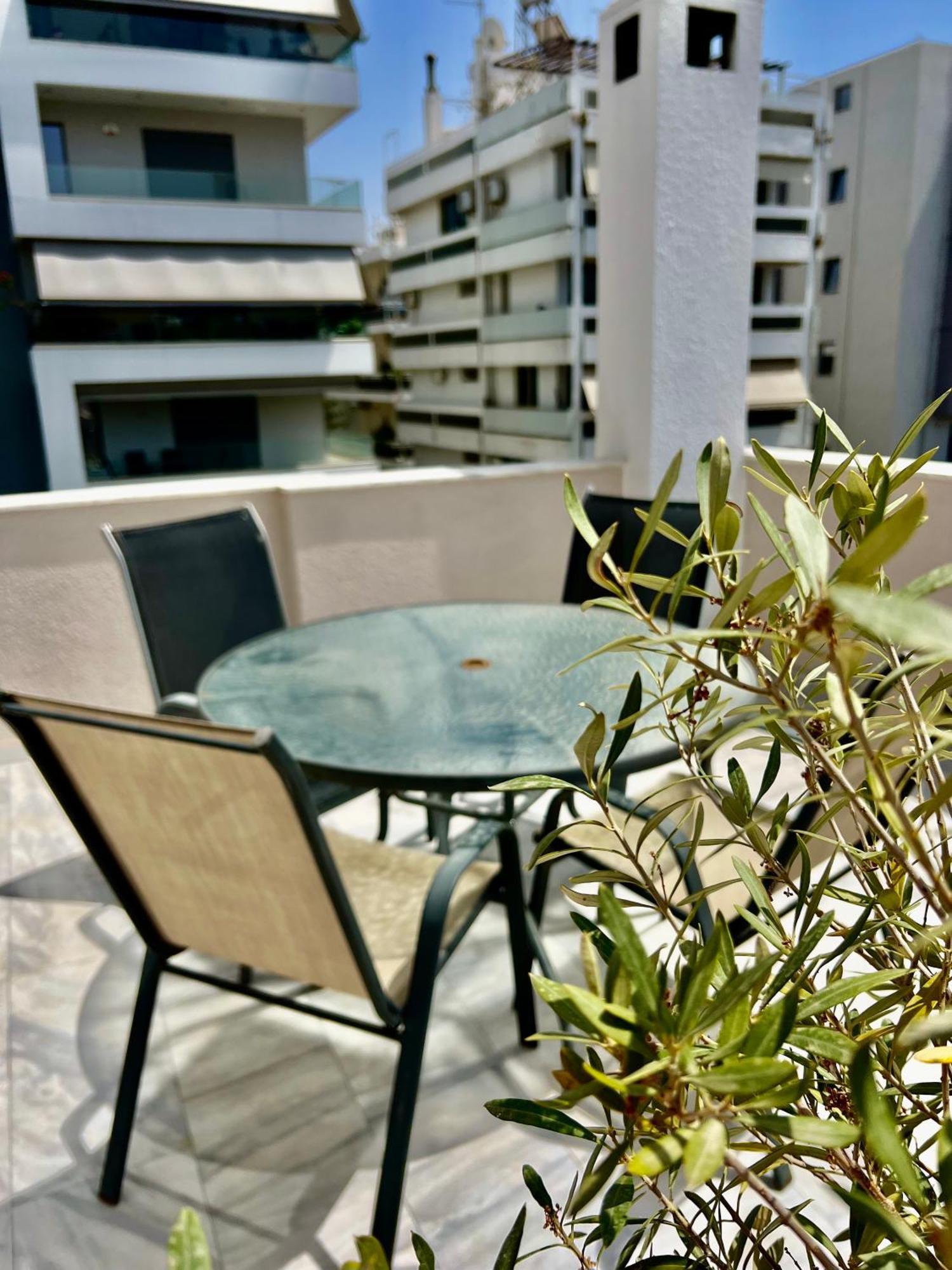Brand New Brilliant Apartment At Athenian Riviera Bagian luar foto
