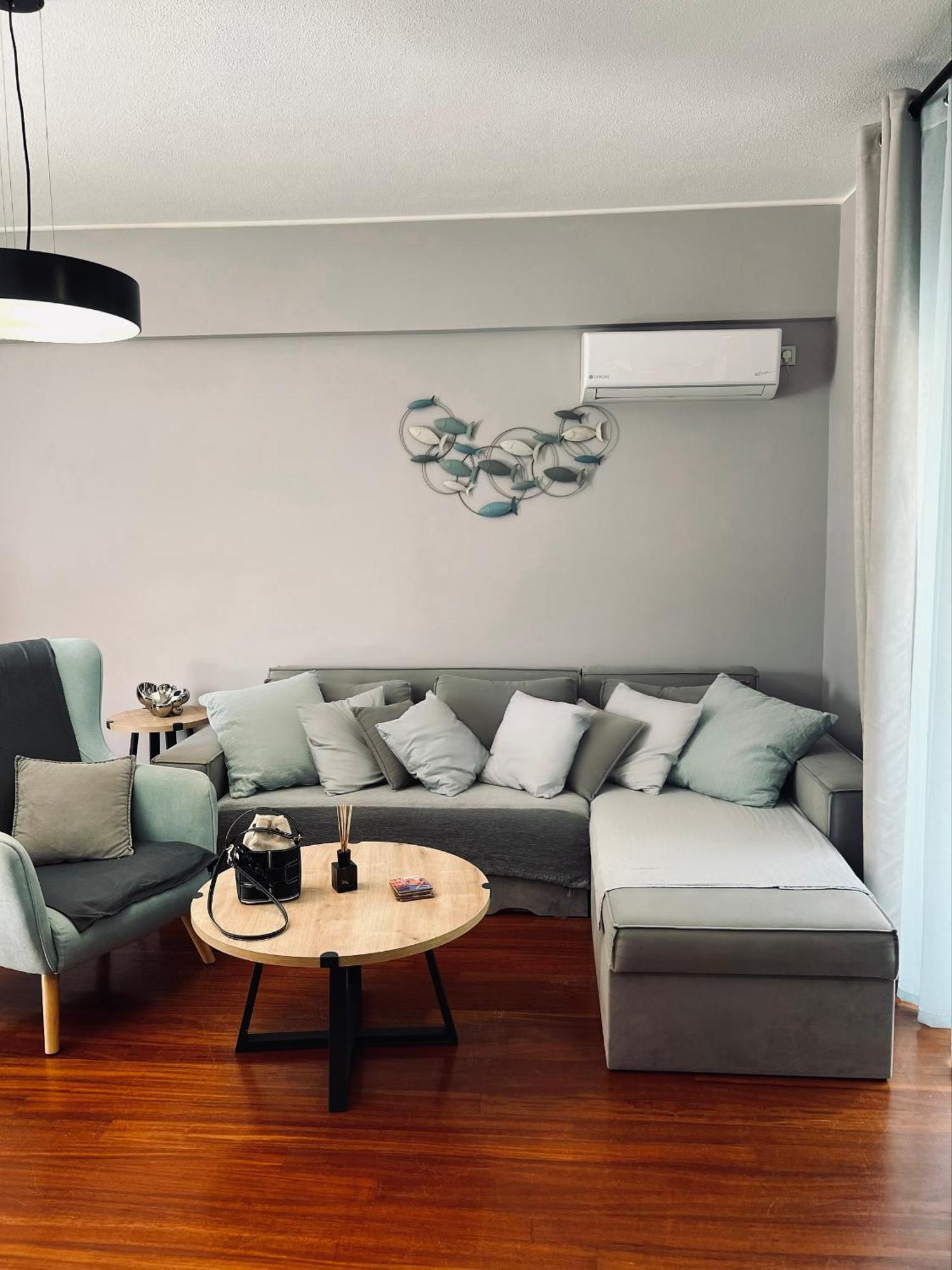Brand New Brilliant Apartment At Athenian Riviera Bagian luar foto